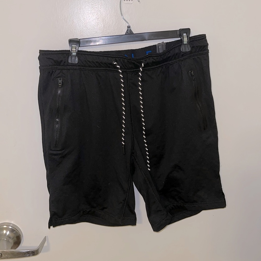 American Eagle Black Short